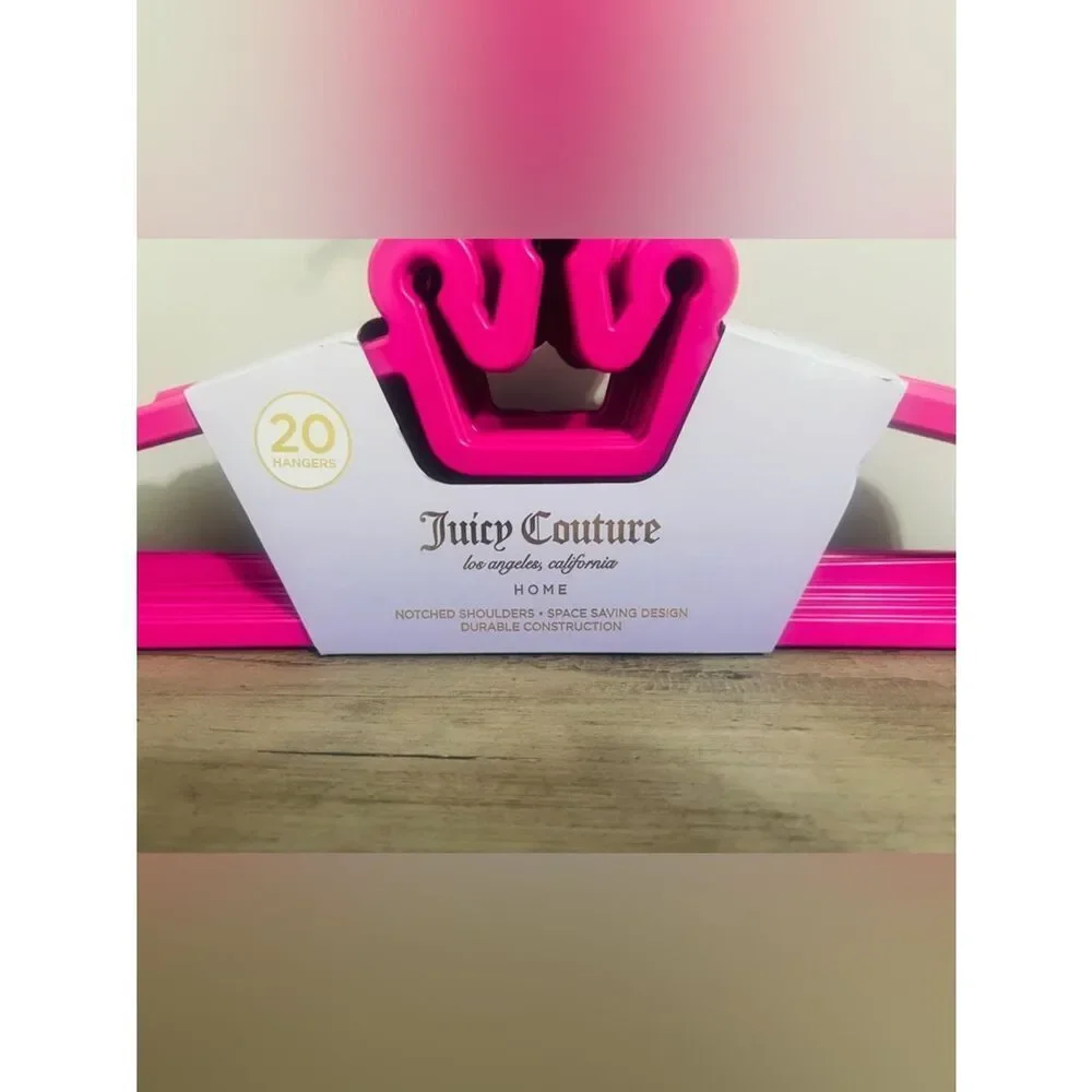 Juicy Couture Pink and Gold crown hangers : set of 20 NEW